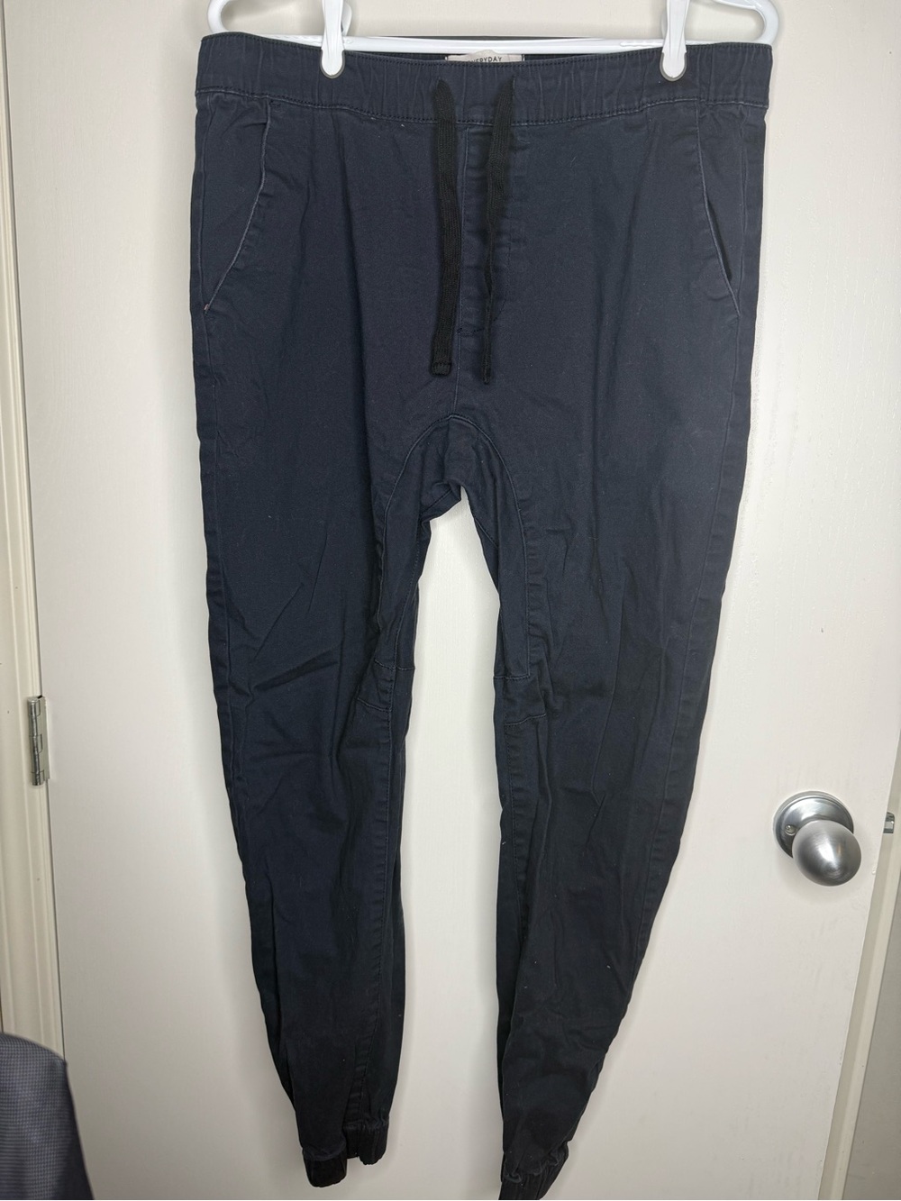 Urban Heritage Men's Black Drawstring Jogger Pants Large